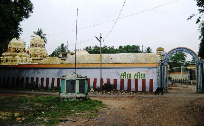 Akkur Gopuram